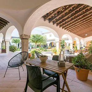 Apartment Cream Loft Siente Jerez Parking Incluido, Jerez de la Frontera