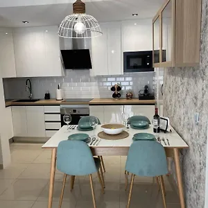 precioso-apartamento-en-el-centro-de-fuengirola.1costadelsol.com/