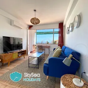 skyseaholidays-torremolinos-centro.hotelsinnerja.org/