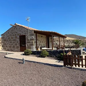 casa-la-tosca-san-miguel-de-abona.in-canary-islands.com/