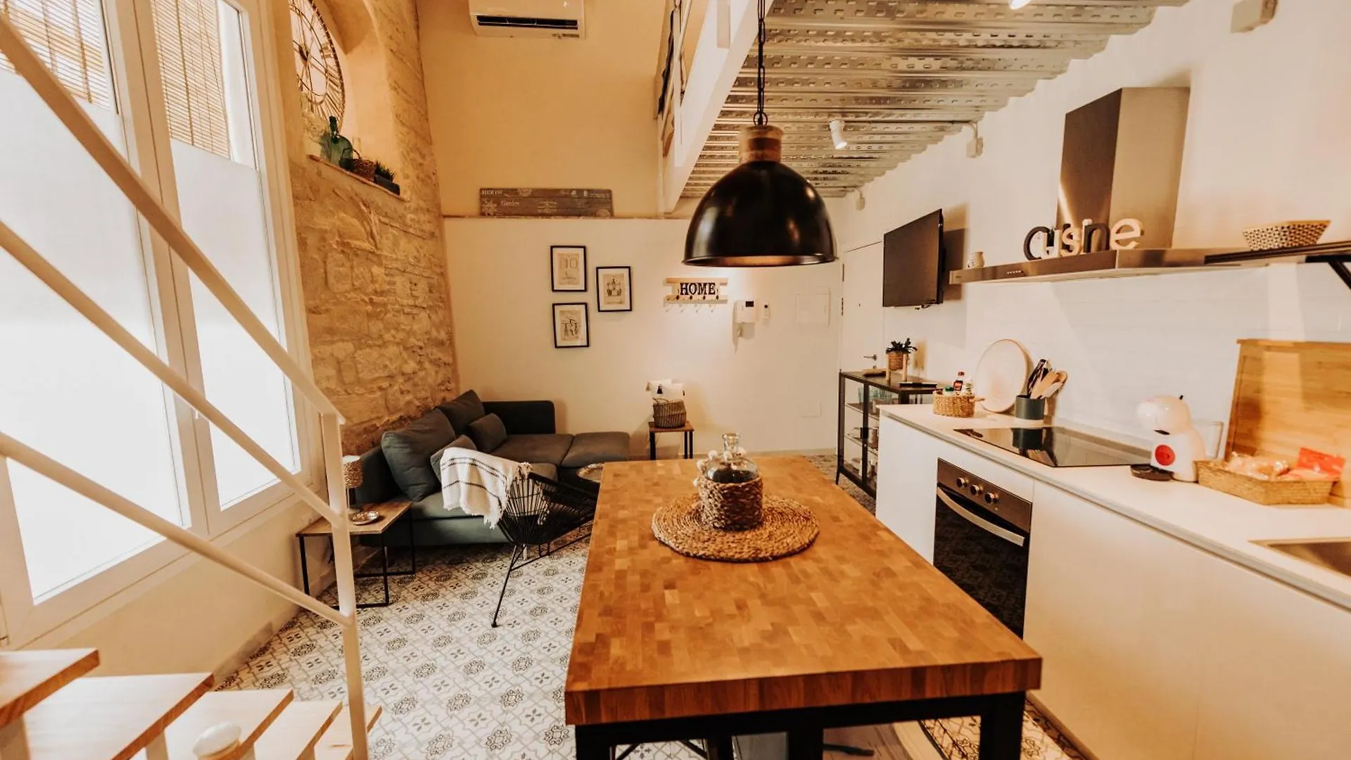 Loft Centrico Con Patio Bodega San Javier location