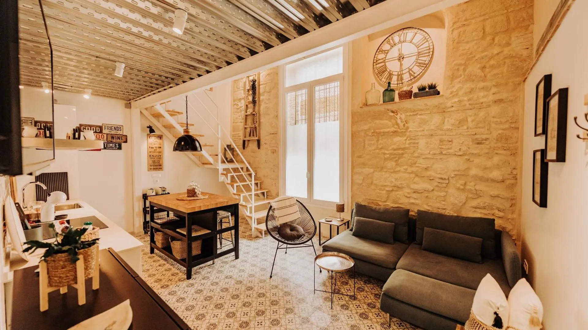 Loft Centrico Con Patio Bodega San Javier Apartment Jerez de la Frontera Spain